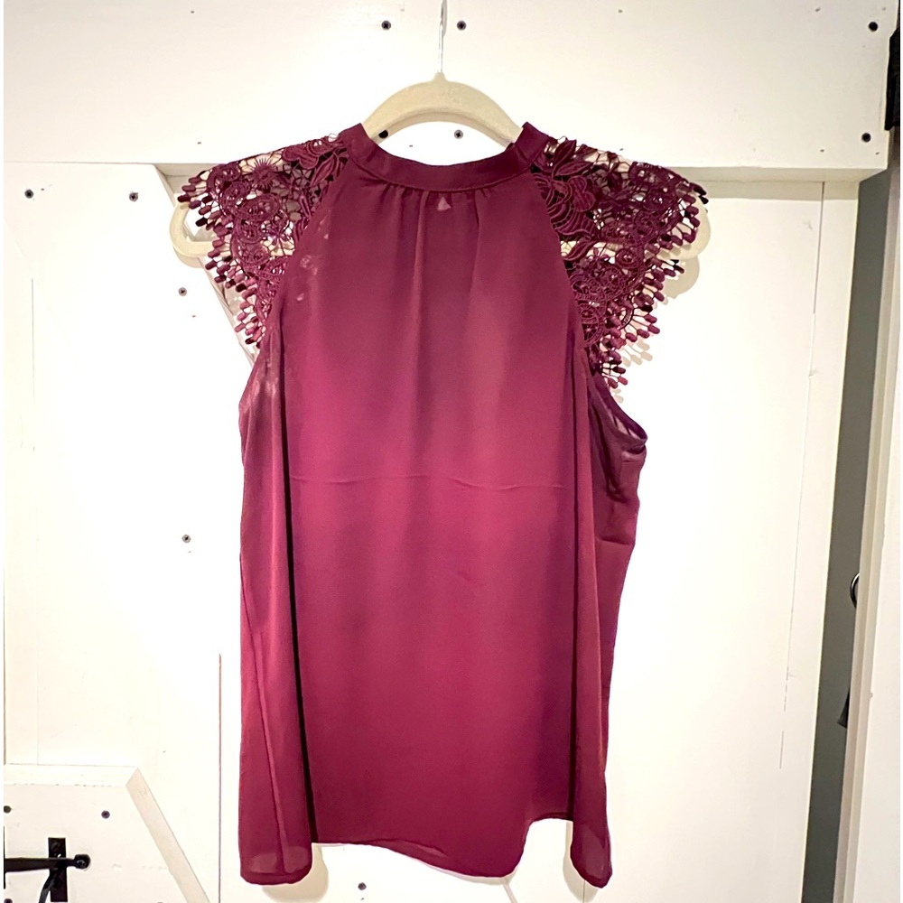 EXPRESS flirty top